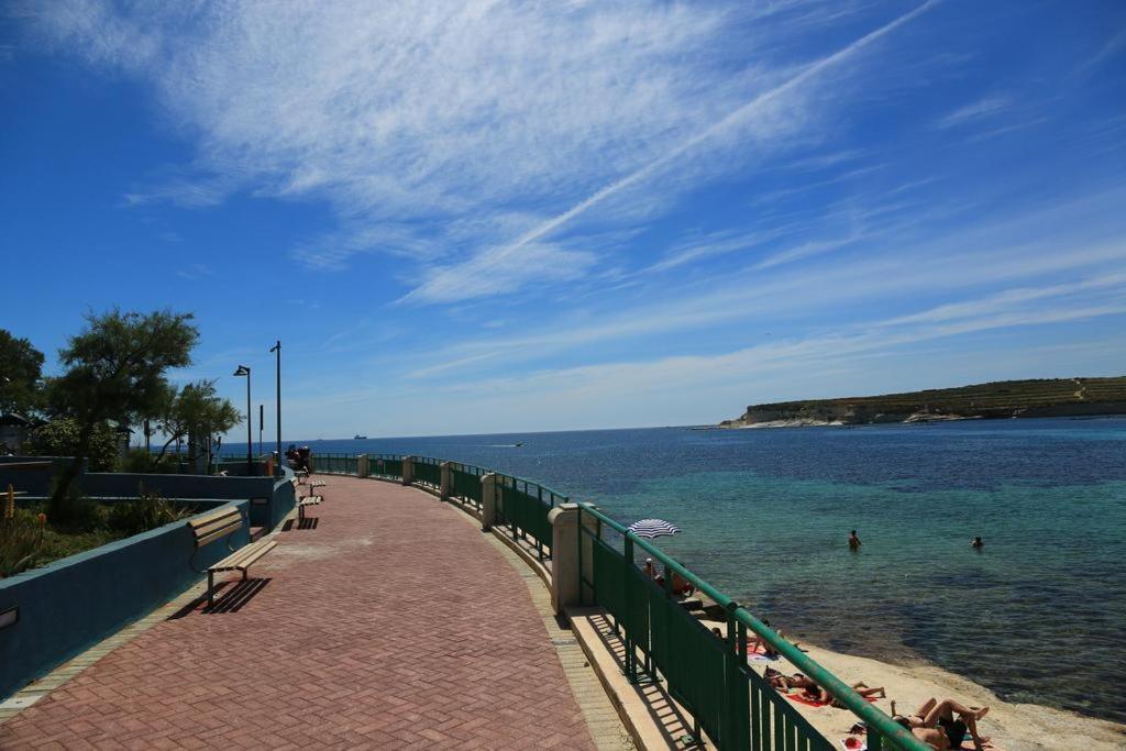 Villa Watersedge Marsaskala Esterno foto
