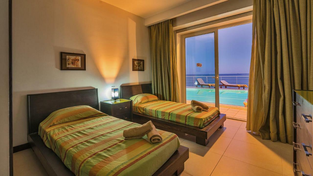 Villa Watersedge Marsaskala Esterno foto