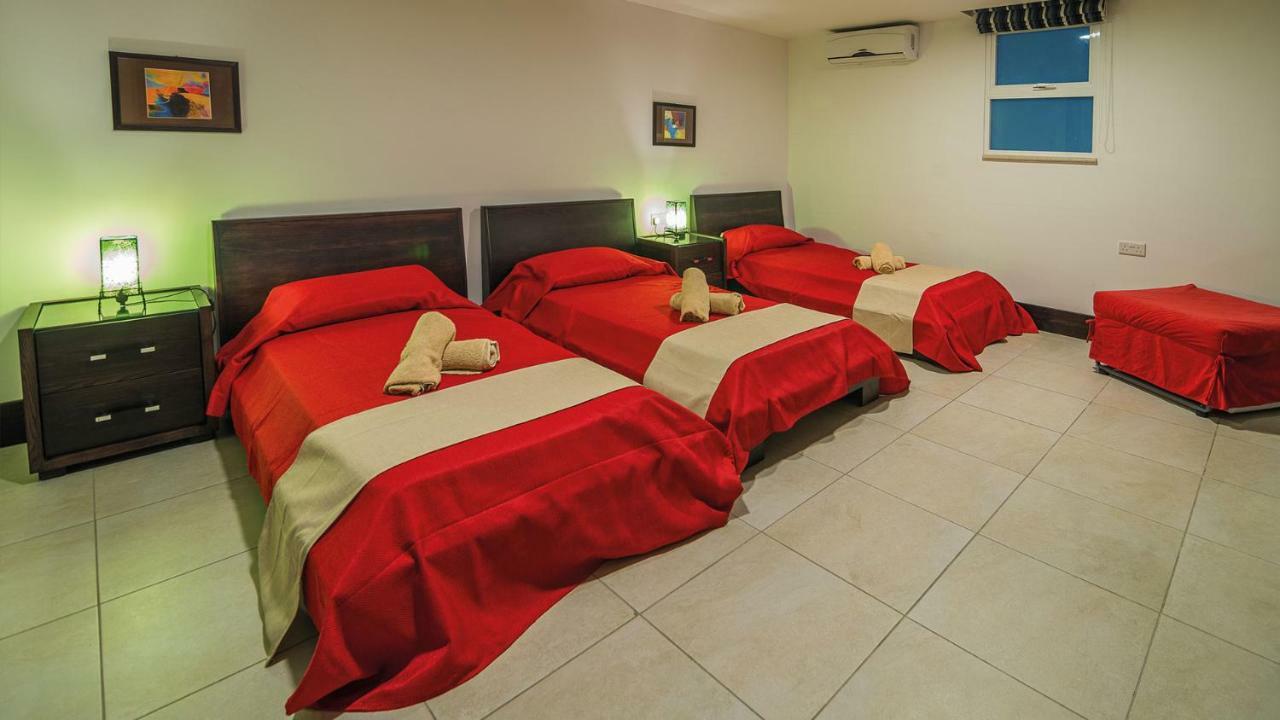 Villa Watersedge Marsaskala Esterno foto
